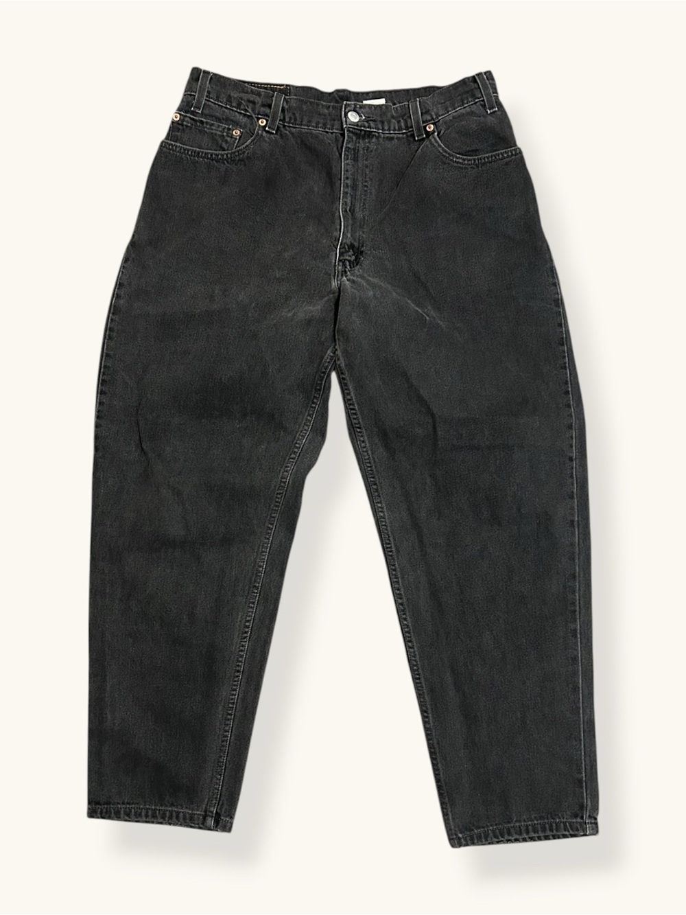 vintage 560 levi's loose fit tapered leg